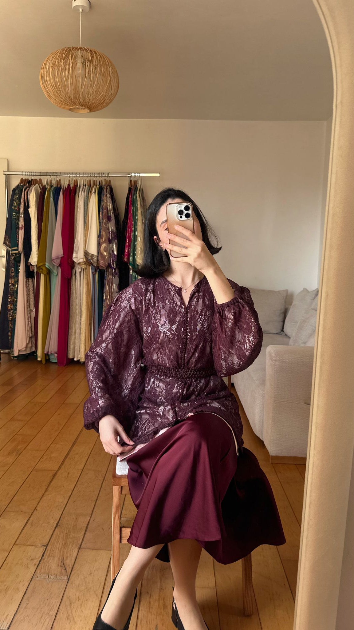 Haut Traditionnel Dentelle Bordeaux