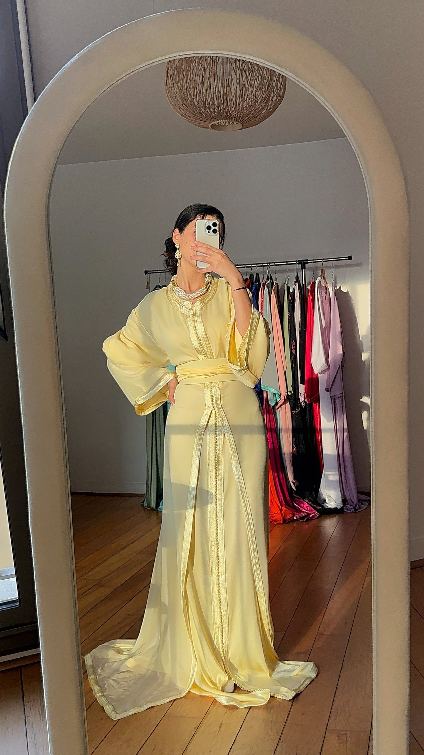 Le Caftan Jaune